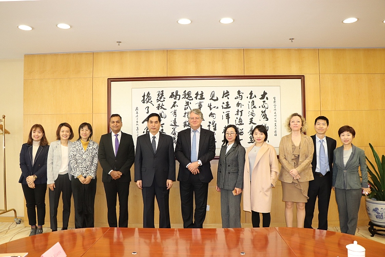 “Rule of Law is the Best Business Environment”: President Wuttke and Working Group Representatives Meet with NPCLAC Vice Chairman Liu Junchen